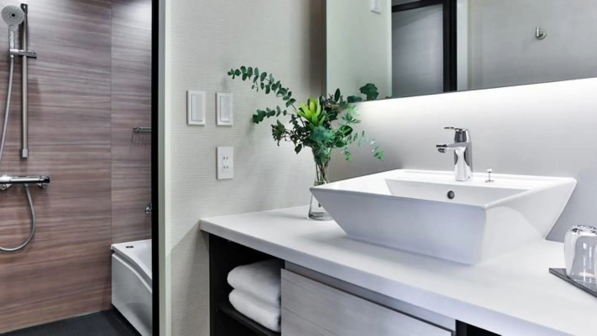 יוקוהאמה Oakwood Suites Yokohama מלון